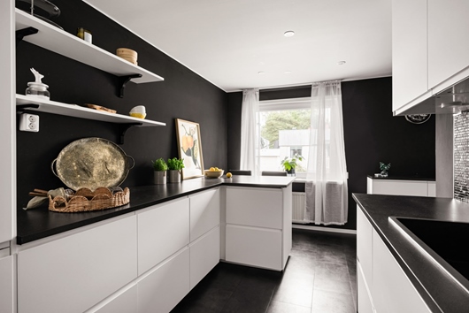 Radhus i Bålsta/Gillmarken, Uppsala, Håbo, Fasanvägen 9