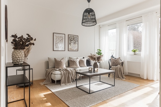 Bostadsrätt i Bro/Säbyholm, Stockholm, Upplandsbro, Rösaringvägen 12