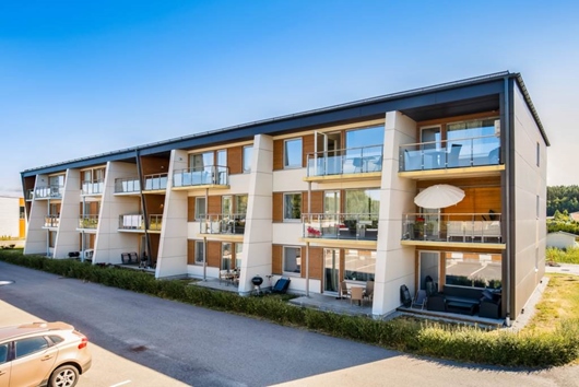 Bostadsrätt i Bro/Rosenängarna, Stockholm, Upplandsbro, Växthusvägen 17