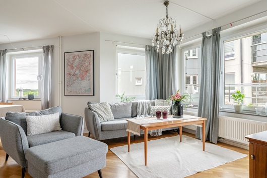 Bostadsrätt i Kungsängen/Tibblehöjden, KUNGSÄNGEN, Stockholm, Upplandsbro, Enbärsvägen 7