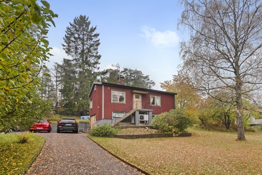 Villa i Barkarby, Järfälla, Stockholm, Morkullevägen 7