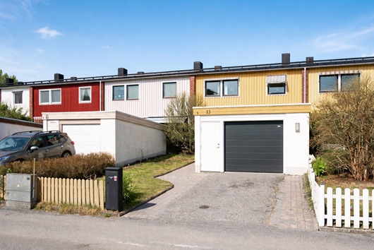 Radhus i Jakobsberg, Järfälla, Stockholm, Läxvägen 13