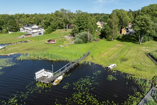 Villa i Stäket, Järfälla, Stockholm, Ängsjövägen 111