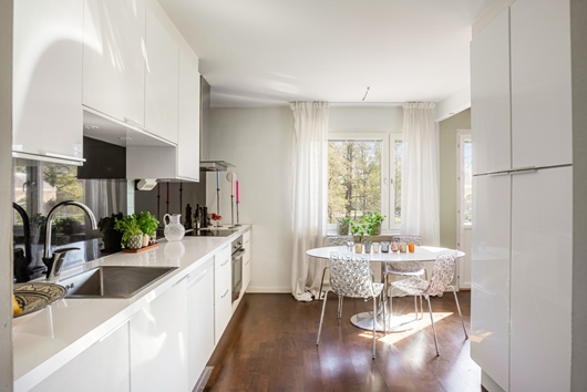 Bostadsrätt i Kallhäll, JÄRFÄLLA, Stockholm, Järfälla, Rondellen 13