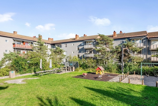 Bostadsrätt i Bromma / Blackeberg, Stockholm, Holbergsgatan 42