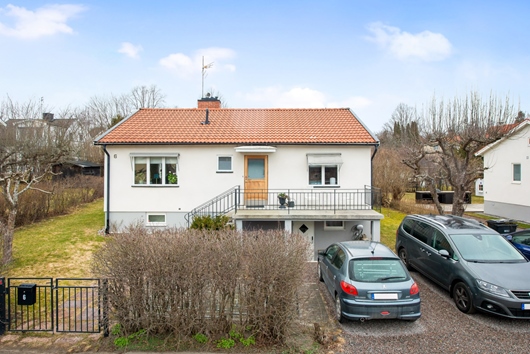 Villa i Bromma / Bromma kyrka, Stockholm, Stenhammarsvägen 6