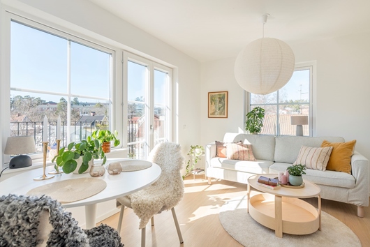 Bostadsrätt i Mälarhöjden, Hägersten, Stockholm, Ugglemossvägen 19H