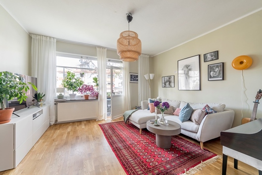 Bostadsrätt i Årsta, Stockholm, Hjälmarsvägen 3