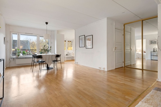 Bostadsrätt i SALTSJÖBADEN, Saltsjöbaden, Stockholm, Nacka, Syrenparken 1