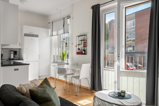 Bostadsrätt i Huvudsta - Ingenting, Solna, Stockholm, Epistelvägen 7