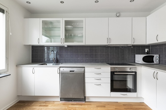Bostadsrätt i Huvudsta, Solna, Stockholm, Krysshammarvägen 32