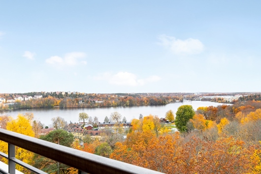 Bostadsrätt i Västra Skogen, Solna, Stockholm, Wiboms väg 8