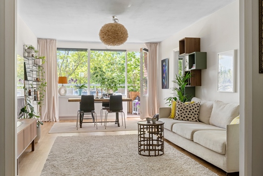 Bostadsrätt i Huvudsta, Solna, Stockholm, Krysshammarvägen 44