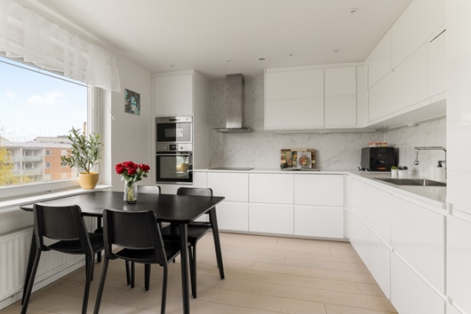 Bostadsrätt i Huvudsta, Solna, Stockholm, Jonstorpsvägen 10