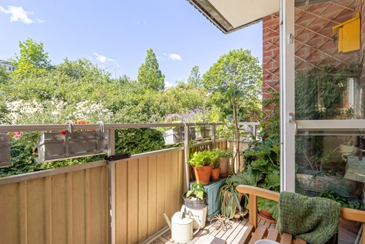 Bostadsrätt i Huvudsta, Solna, Stockholm, Bygatan 27