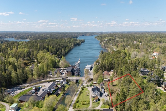 Tomt i Strömma, Värmdö, Stockholm, Svanvägen 3B