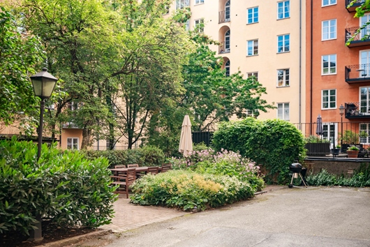 Bostadsrätt i Vasastan Odenplan, Stockholm, Sveavägen 93, 3,5 tr