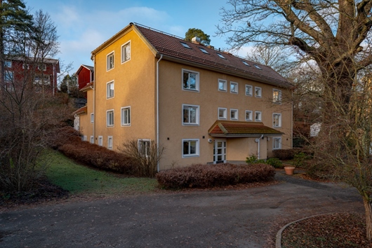 Bostadsrätt i Djursholm, Stockholm, Danderyd, Auravägen 39