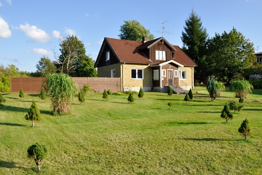 Villa i Markaryd, Timsfors, Kronoberg, Ljungbyvägen 8 och 10
