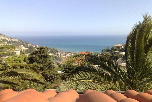 Villa i Ligurien, Provincia di imperia, Ospedaletti