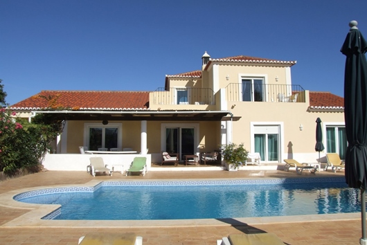 Villa i Östra Algarve, Quelfes, Faro, Quelfes, Olhão