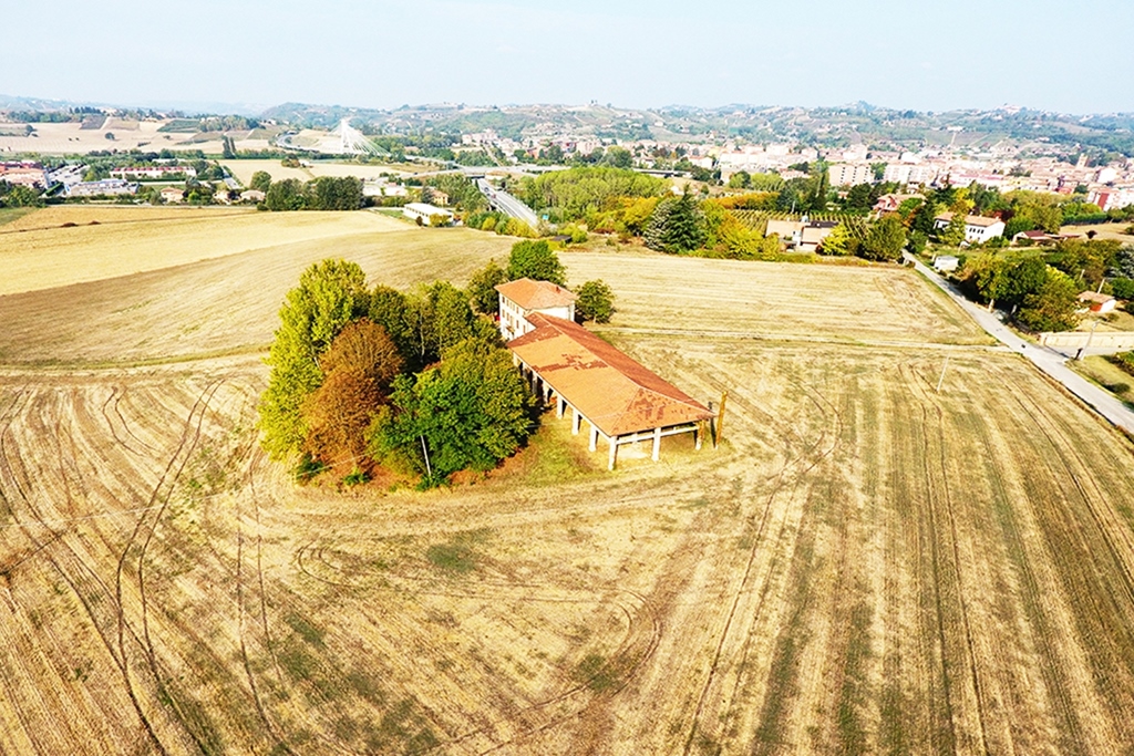 Villa i Piemonte, Italien, Nizza Monferrato