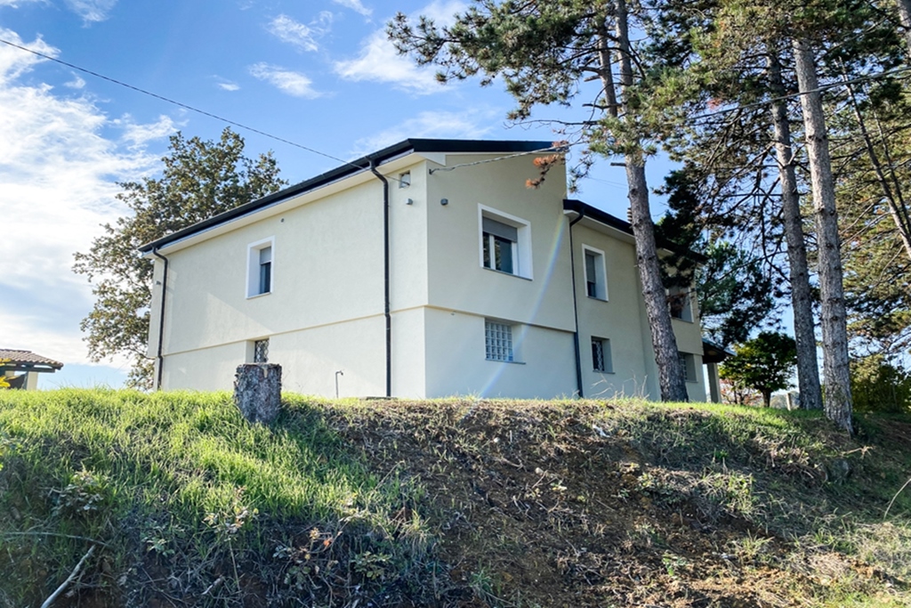 Villa i Piemonte, Mombaruzzo, Italien, Mombaruzzo