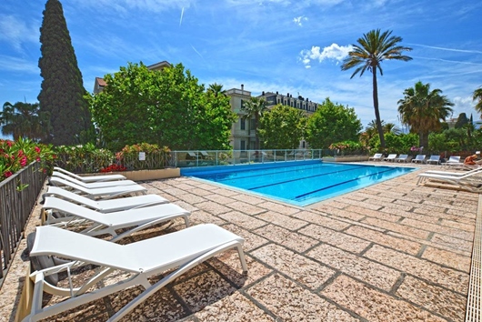 Ägarlägenhet i Bordighera, Ligurien, Provincia di imperia, Bordighera