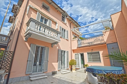 Ägarlägenhet i Bordighera, Ligurien, Provincia di imperia, Bordighera