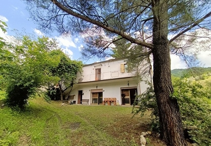 Villa i Abruzzo, Farindola, Pe, Farindola