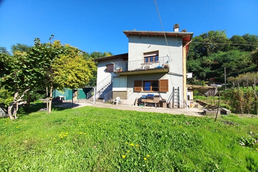 Villa i Unknown, Umbria, Perugia, Castelnuovo di Garfagnana