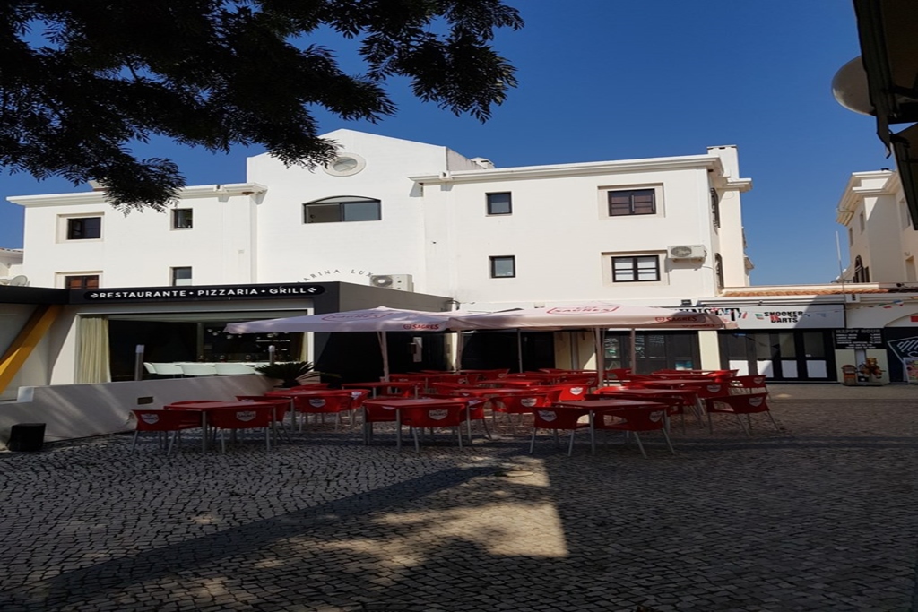 Ägarlägenhet i Centrala Algarve, Quarteira, Portugal, Quarteira