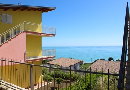 Ägarlägenhet i Kalabrien, Calabria, Cosenza, Montegiordano Marina