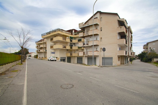 Ägarlägenhet i Kalabrien, Roseto capo spulico, Calabria, Cosenza, Marina Roseto Capo Spulico