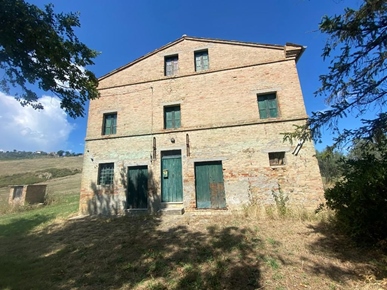 Villa i Marche, Macerata, Sant'Angelo in Pontano