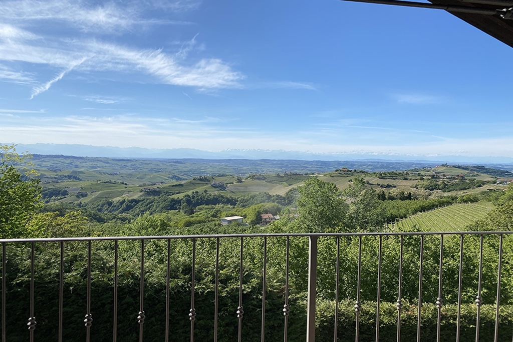 Villa i Piemonte, Neviglie, Italien, Neviglie