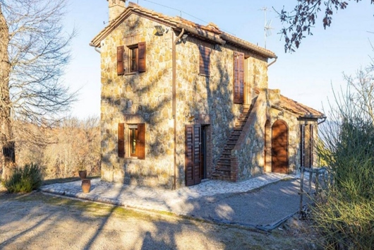Villa i Toscana, Cetona, Cetona