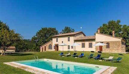 Villa i Toscana, Sarteano, Sarteano