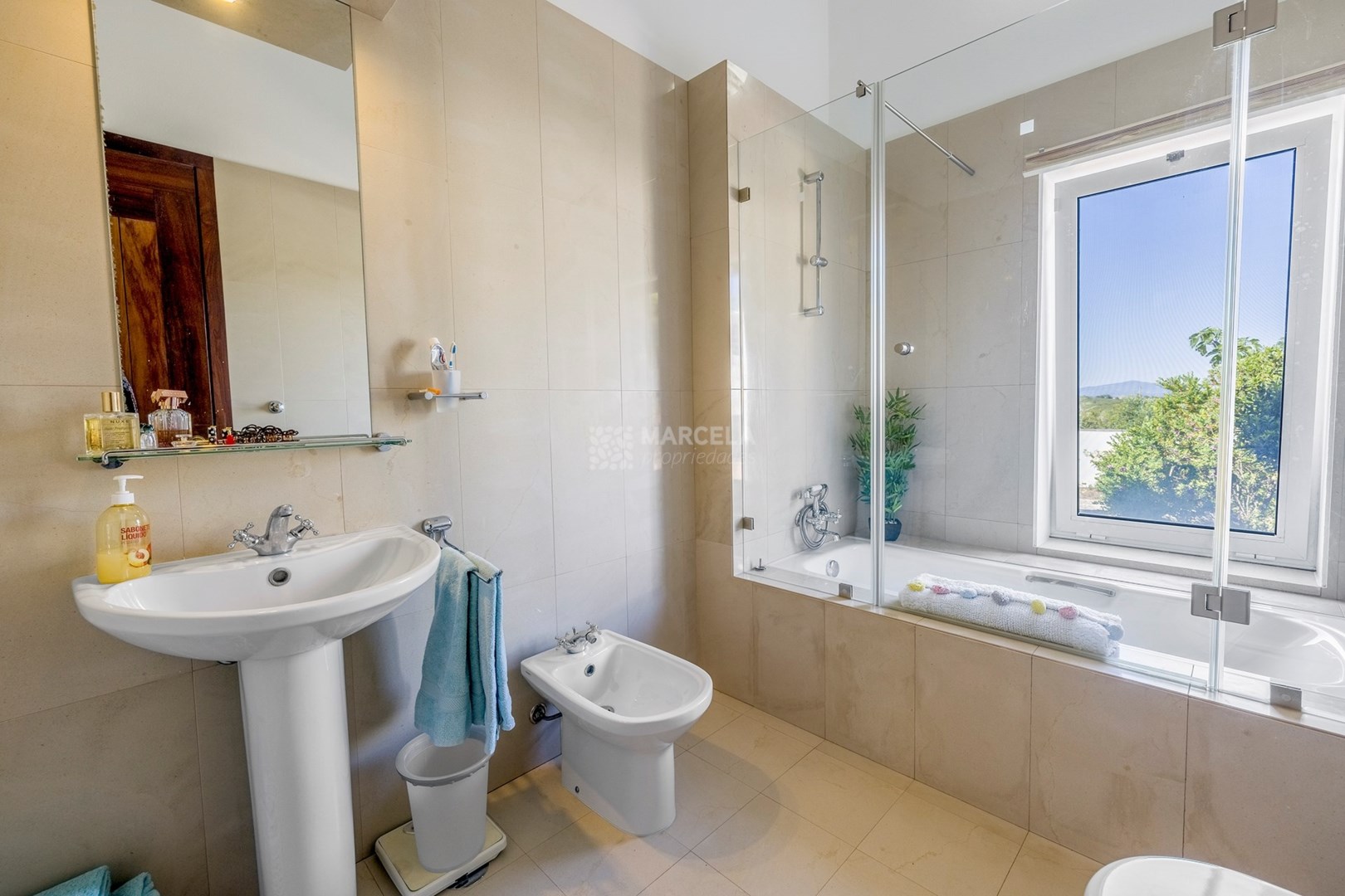 18
