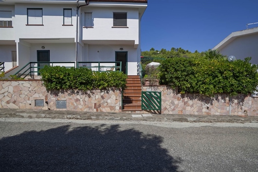 Radhus i Kalabrien, Roseto capo spulico, Calabria, Cosenza, Roseto Capo Spulico