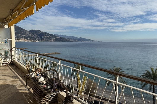 Ägarlägenhet i Franska rivieran, Provencealpescote dazur, Roquebrunecapmartin, Alpesmaritimes, Roquebrune-Cap-Martin