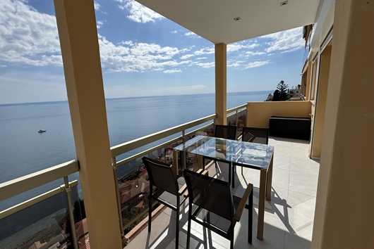 Ägarlägenhet i Franska rivieran, Roquebrune, Occitanien, Gers, Roquebrune