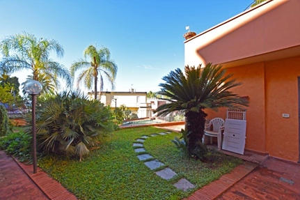 Ägarlägenhet i Ospedaletti, Ligurien, Provincia di imperia, Ospedaletti