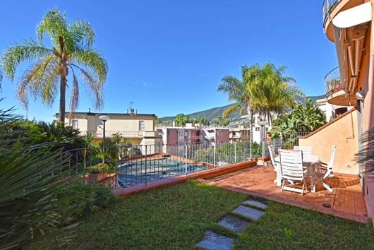 Ägarlägenhet i Ospedaletti, Ligurien, Provincia di imperia, Ospedaletti