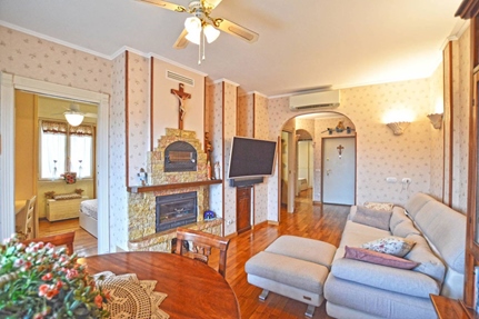 Ägarlägenhet i Bordighera, Ligurien, Provincia di imperia, Bordighera