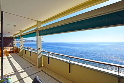 Ägarlägenhet i Ospedaletti, Ligurien, Provincia di imperia, Ospedaletti