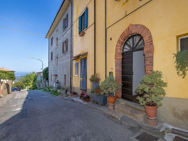 Ägarlägenhet i Toscana, Livorno, Castagneto Carducci