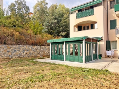 Ägarlägenhet i Bordighera, Ligurien, Provincia di imperia, Bordighera