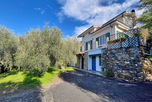 Villa i Oneglia, Imperia, Ligurien, Provincia di imperia, Imperia