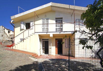 Radhus i Kalabrien, Roseto capo spulico, Calabria, Cosenza, Roseto Capo Spulico